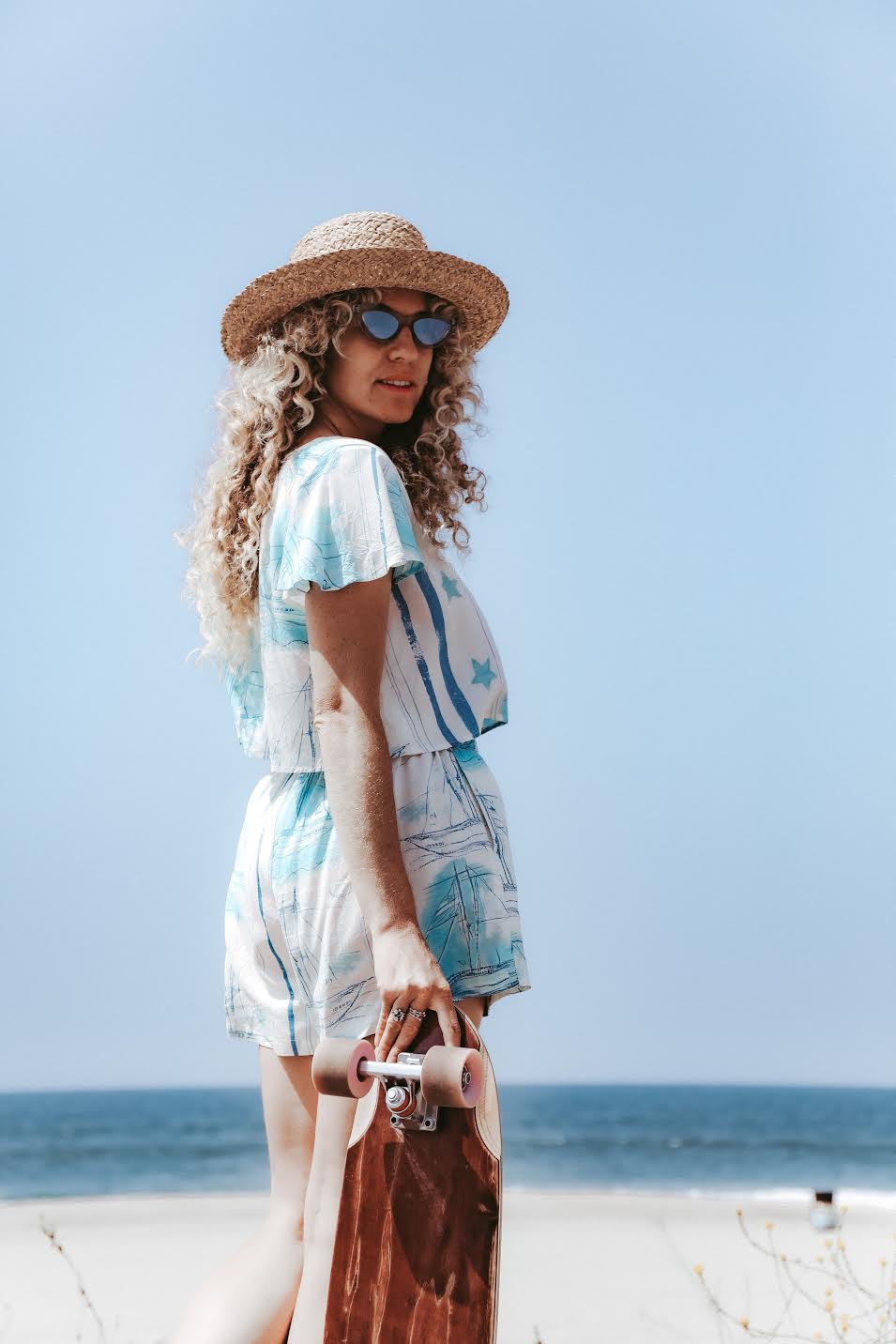 Hawaii Top - Vintage Sailboat