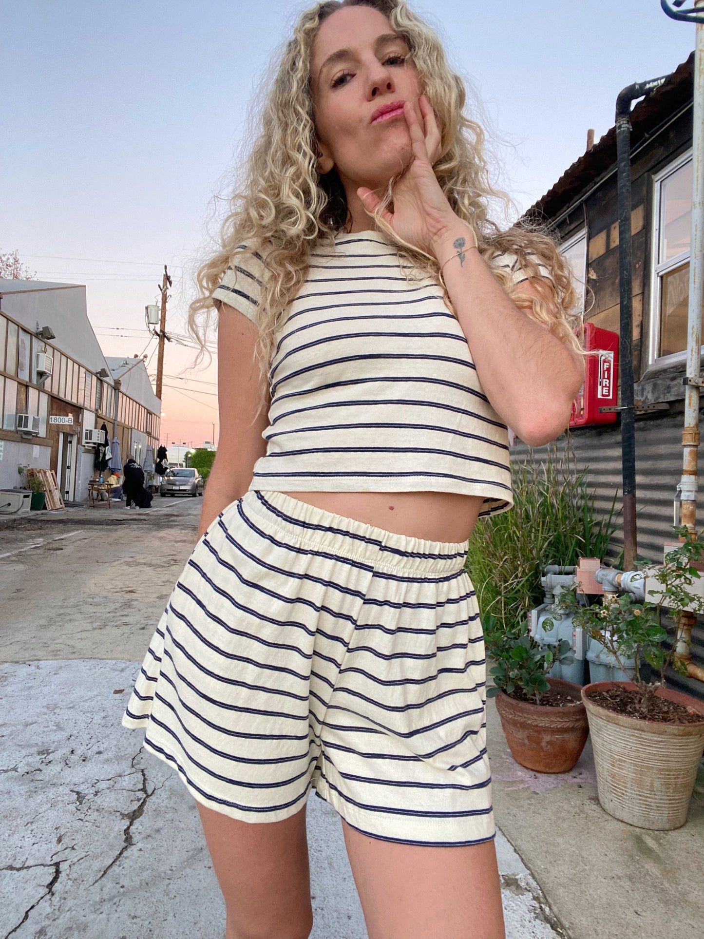 Hawaii Short - Naval Stripe